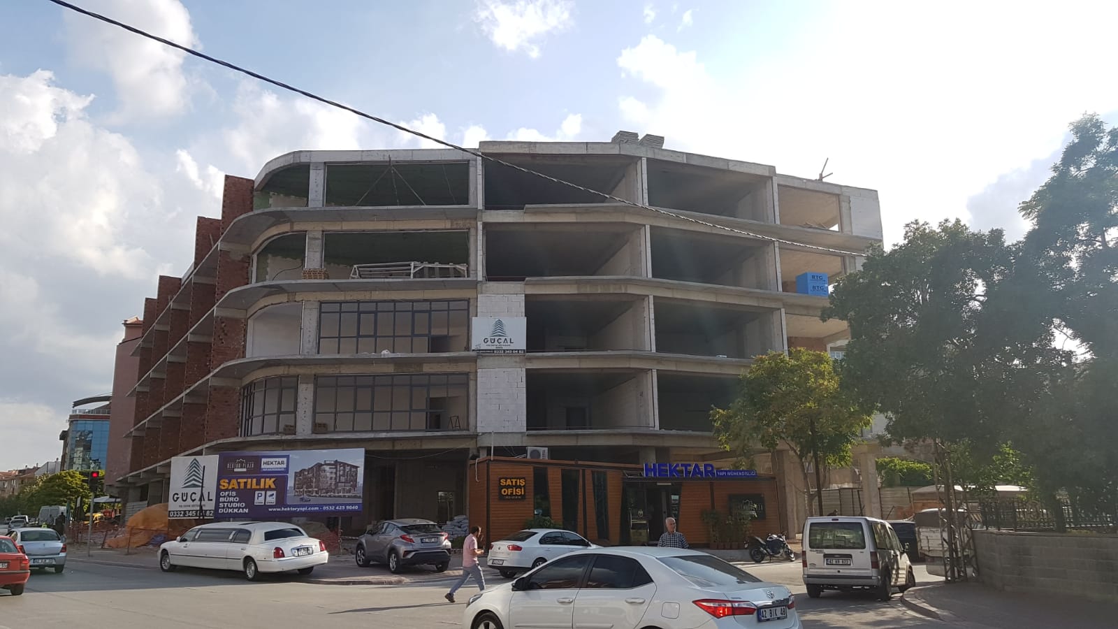CEPHE DOĞRAMALARI MONTAJI BAŞLADI